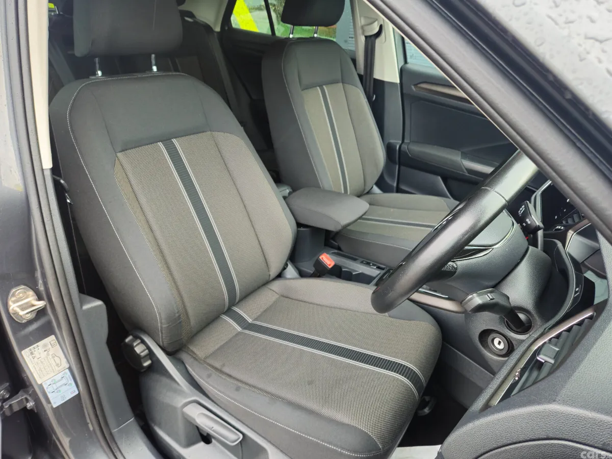 Volkswagen T-Roc SUV, Diesel, 2019, Grey