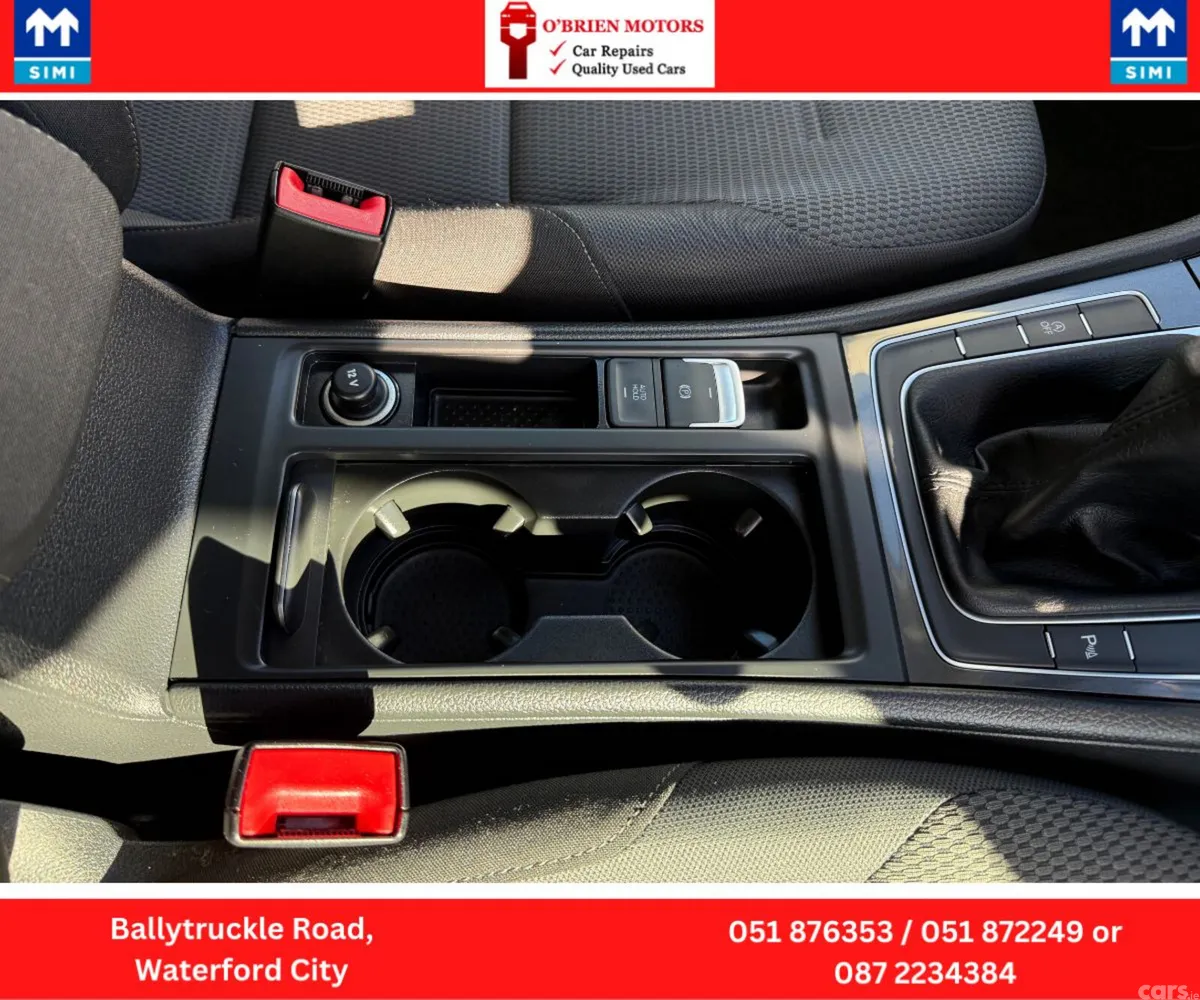 Volkswagen Golf Estate, Petrol, 2019, Grey