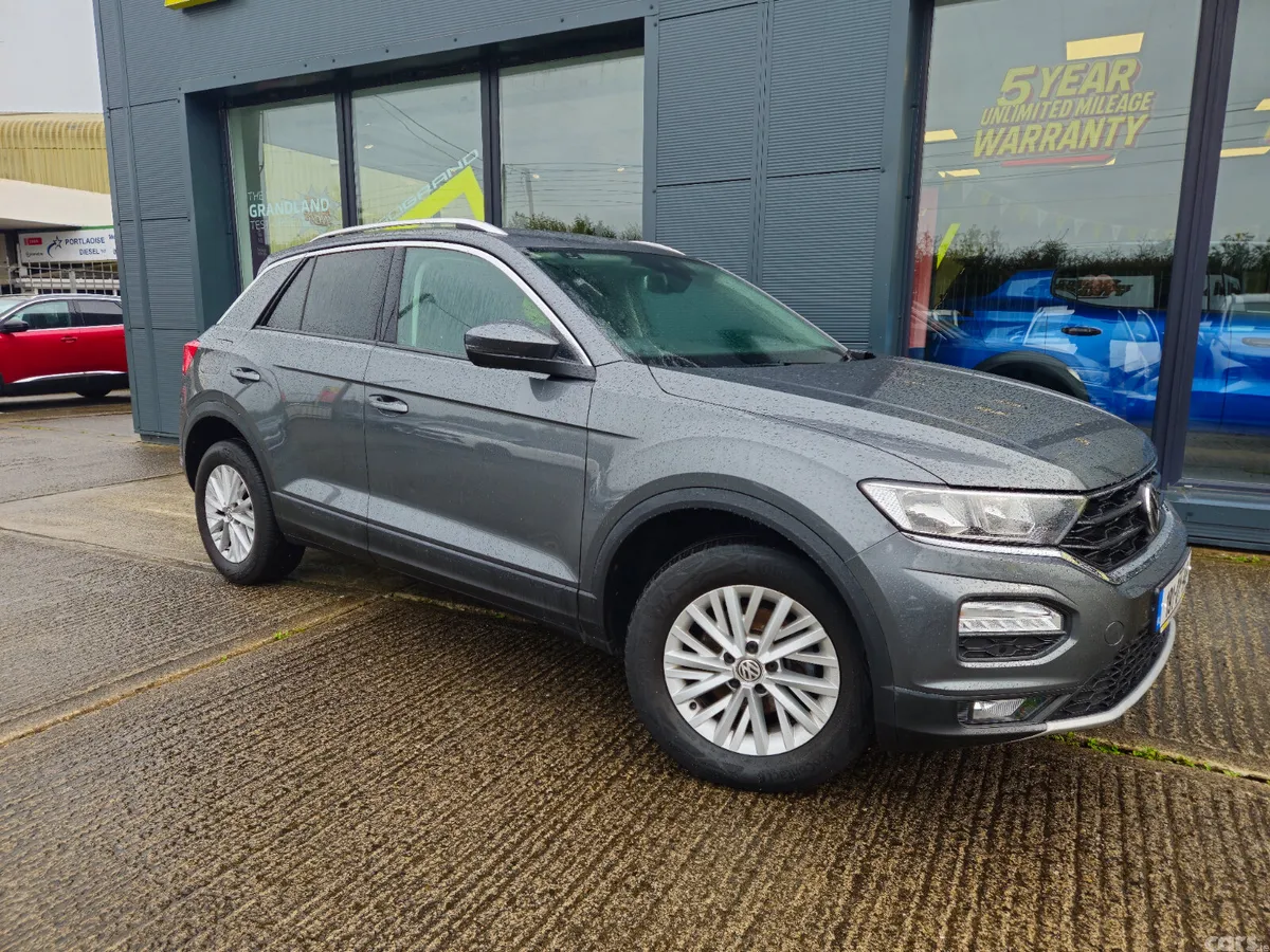 Volkswagen T-Roc SUV, Diesel, 2019, Grey