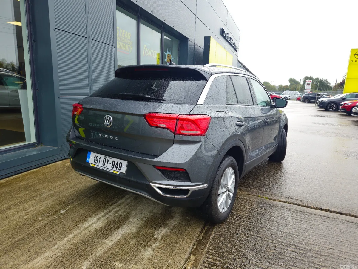 Volkswagen T-Roc SUV, Diesel, 2019, Grey