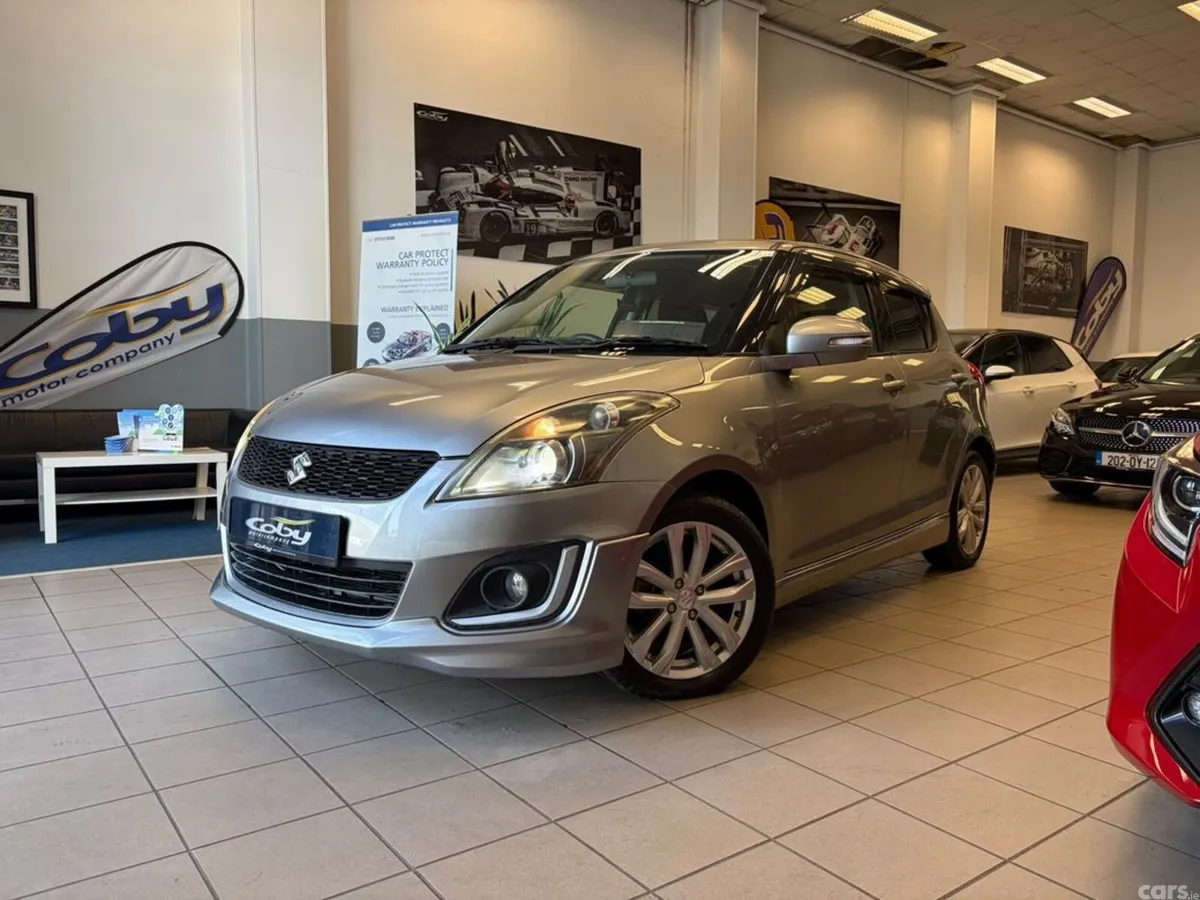 Suzuki Swift Hatchback, Petrol, 2014, Silver
