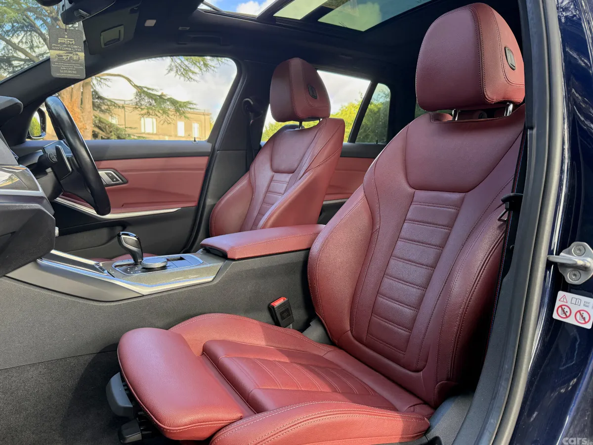 BMW 3-Series Estate, Petrol Plug-in Hybrid, 2022, Blue