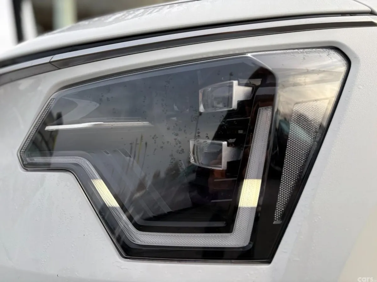 Kia Niro MPV, Petrol Plug-in Hybrid, 2026, White