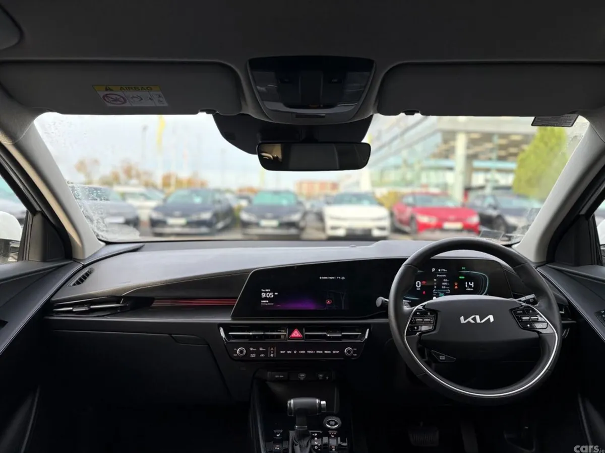 Kia Niro MPV, Petrol Plug-in Hybrid, 2026, White