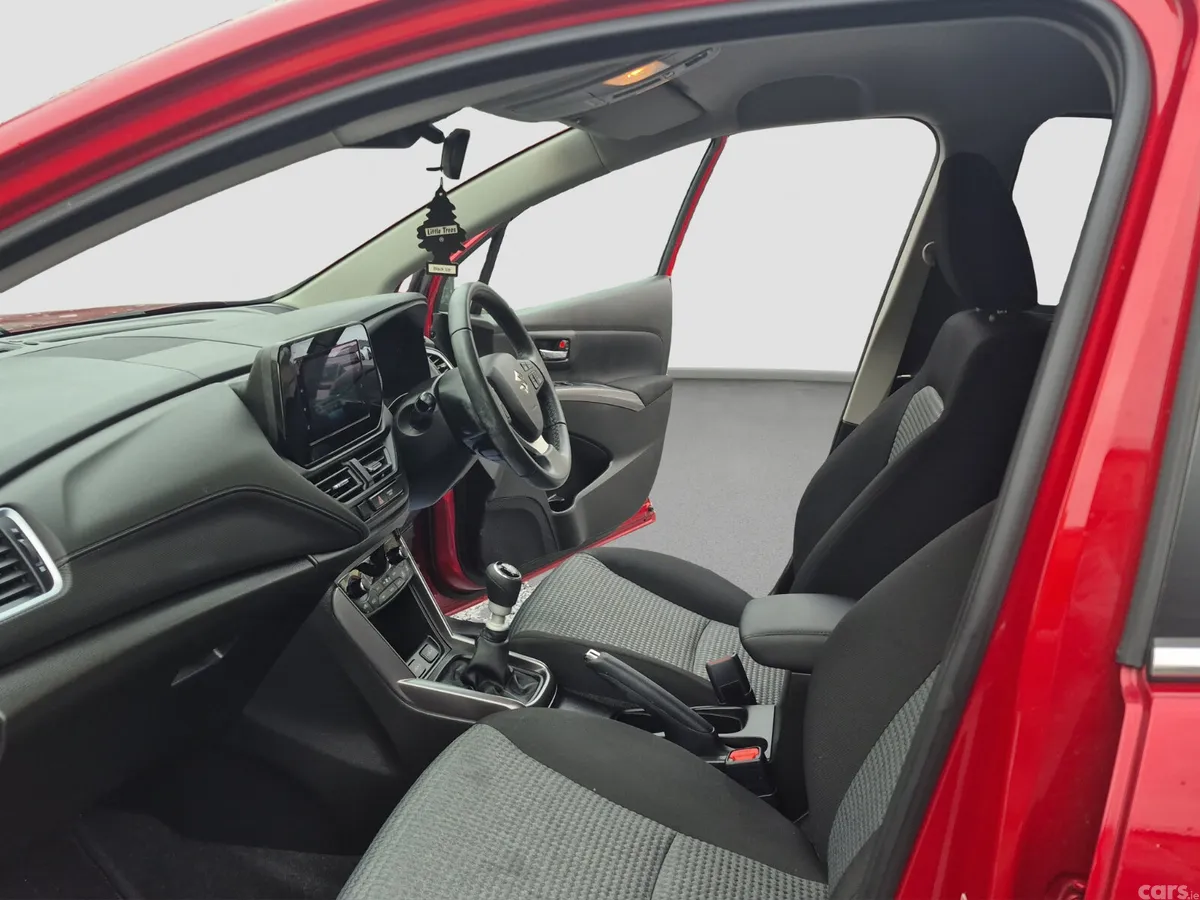 Suzuki SX4 S-Cross Hatchback, Petrol, 2023, Red