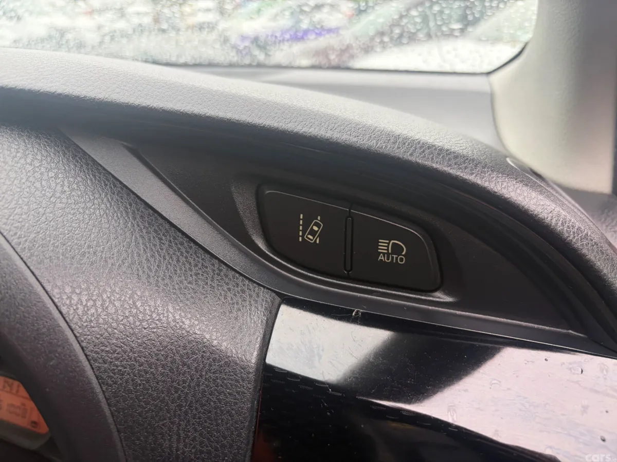 Toyota Vitz Hatchback, Petrol, 2019, Black