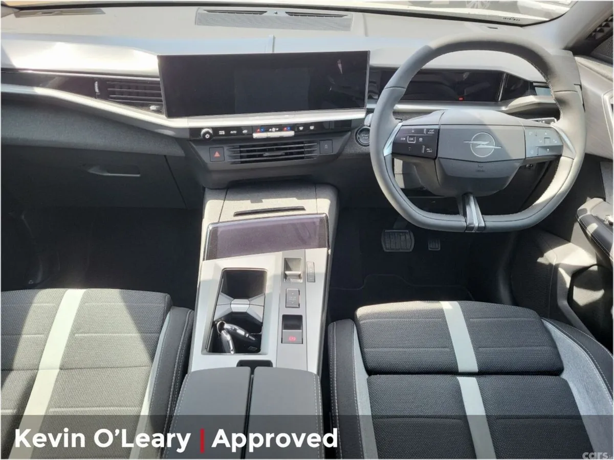 Opel Grandland SUV, Petrol, 2026, Grey