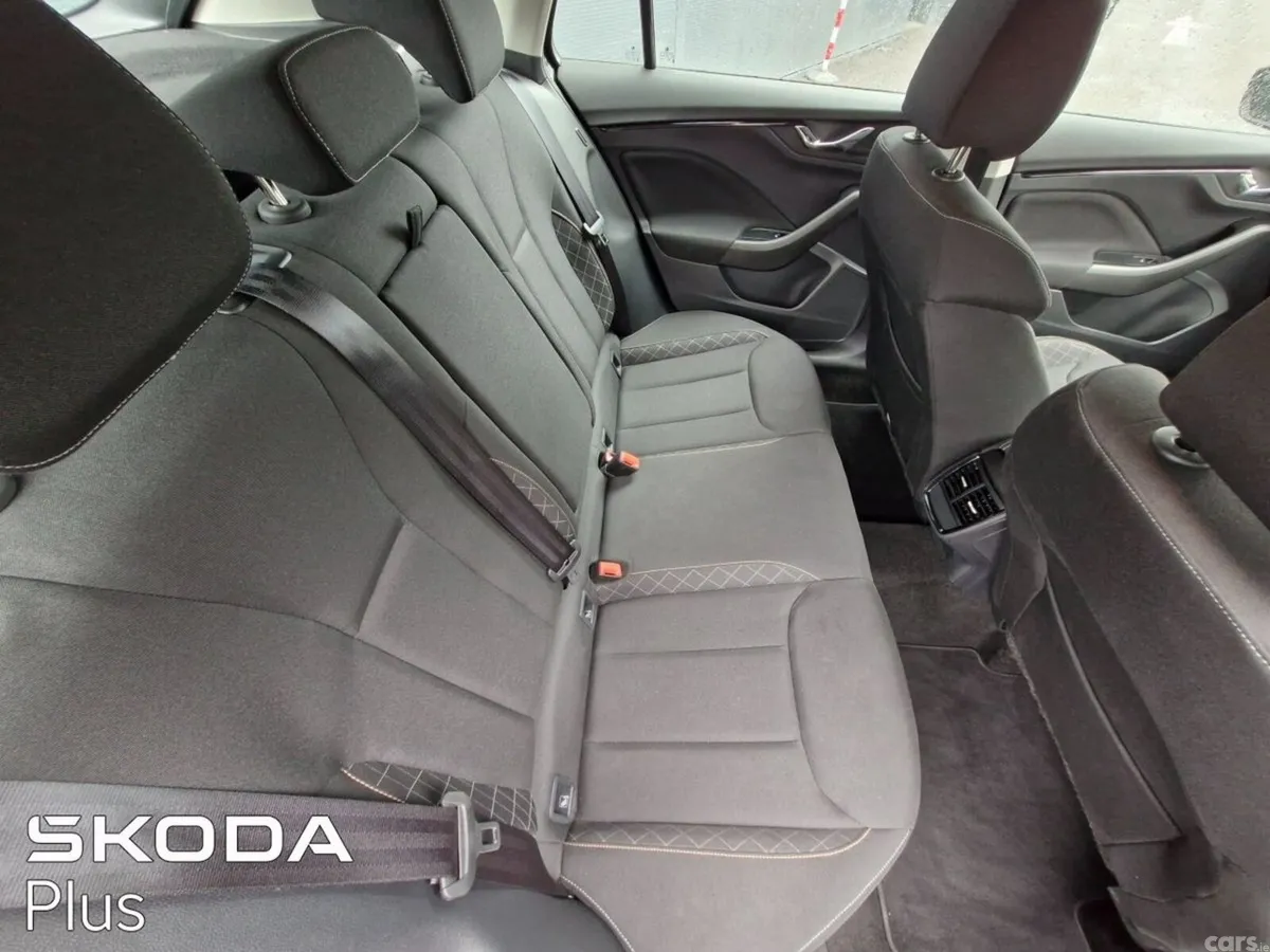 Skoda Kamiq Hatchback, Petrol, 2024, Black