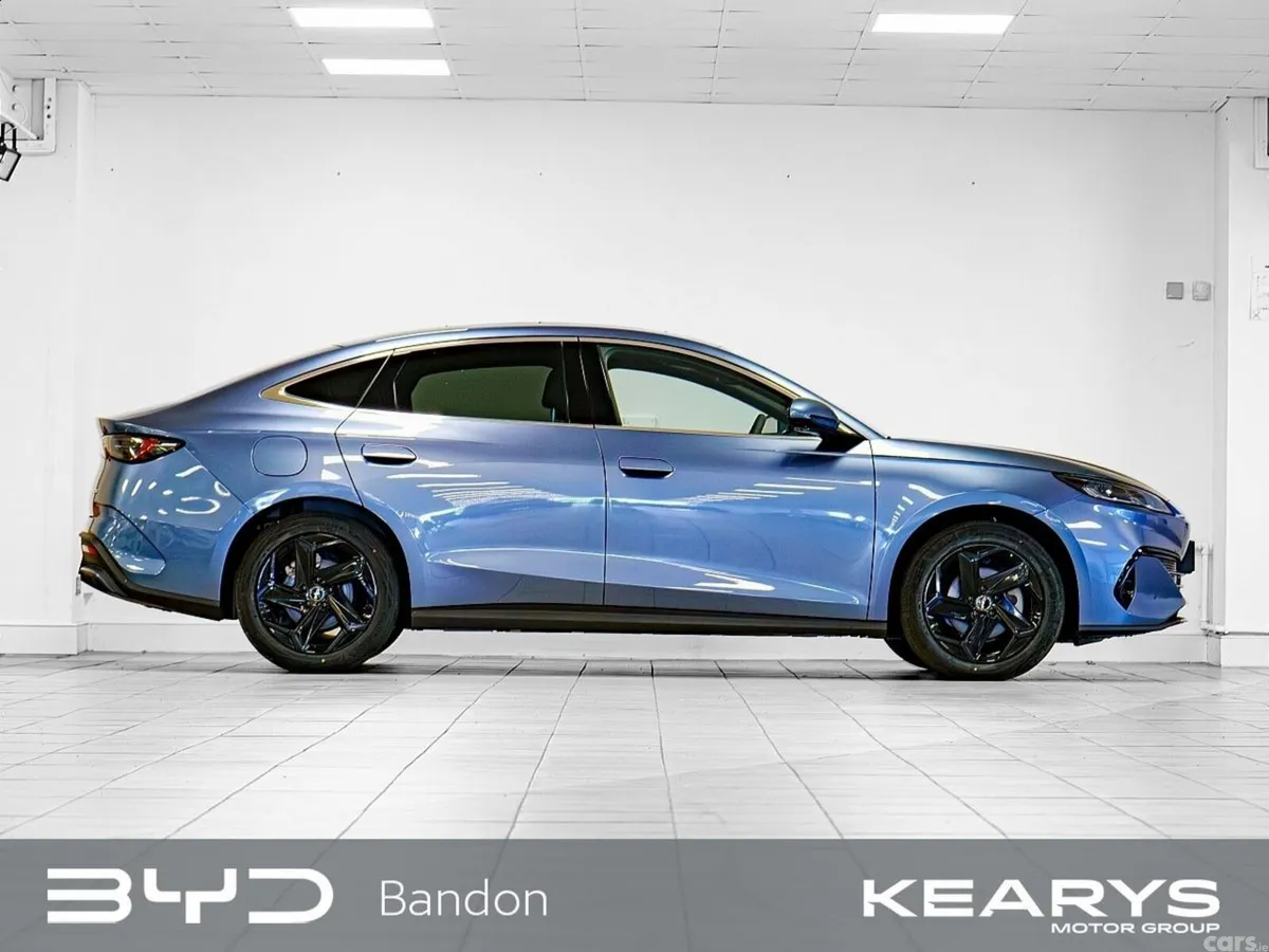 BYD Seal 6 Saloon, Petrol Plug-in Hybrid, 2026, Blue