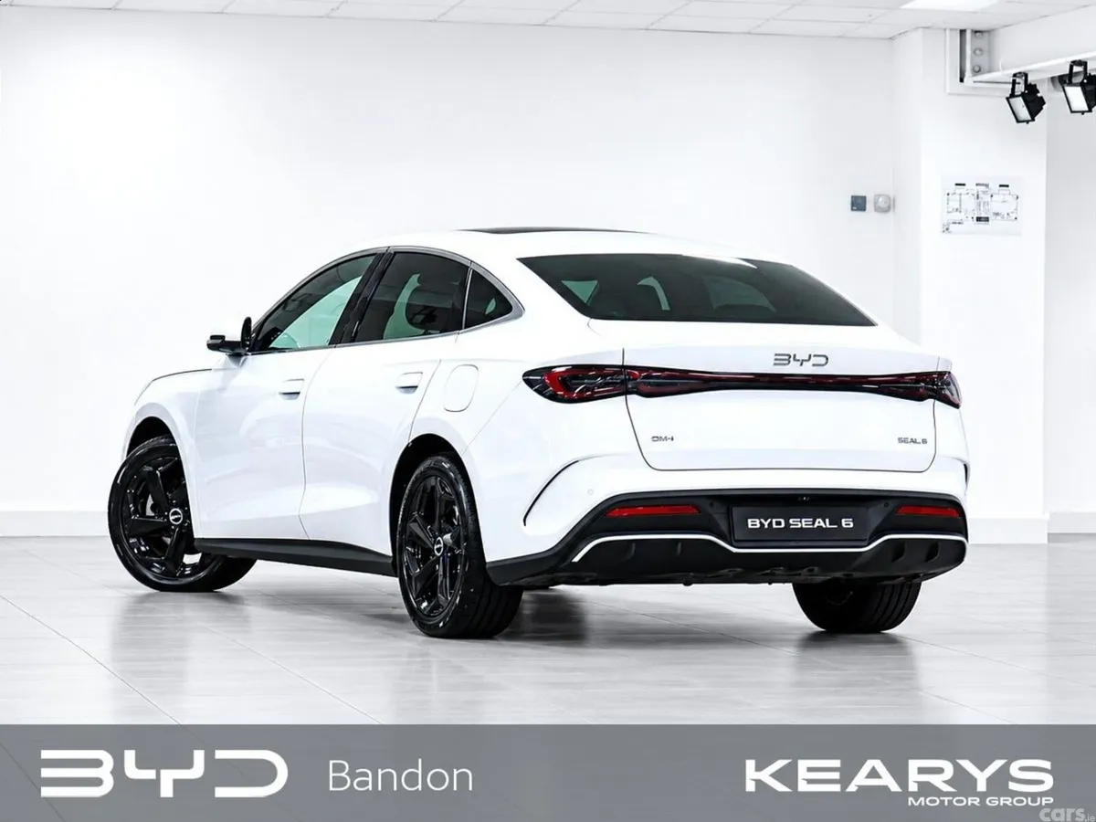 BYD Seal 6 Saloon, Petrol Plug-in Hybrid, 2026, White