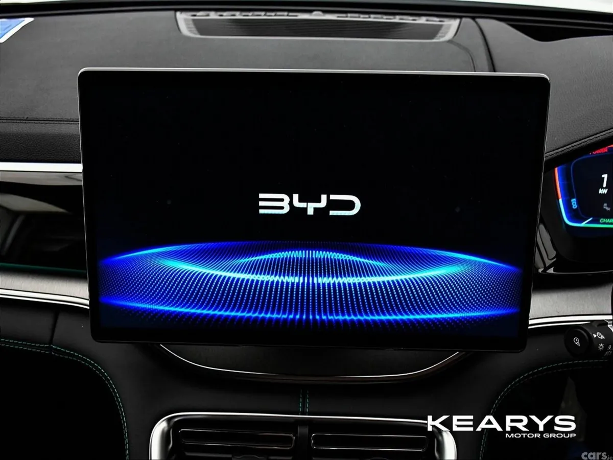 BYD SEAL U Hatchback, Petrol Plug-in Hybrid, 2026, Black