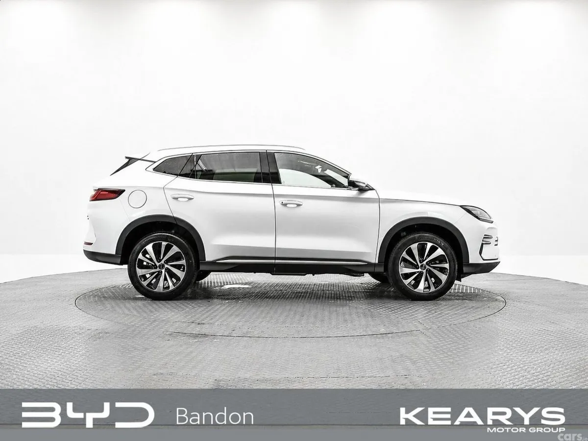 BYD SEAL U SUV, Petrol Plug-in Hybrid, 2026, White