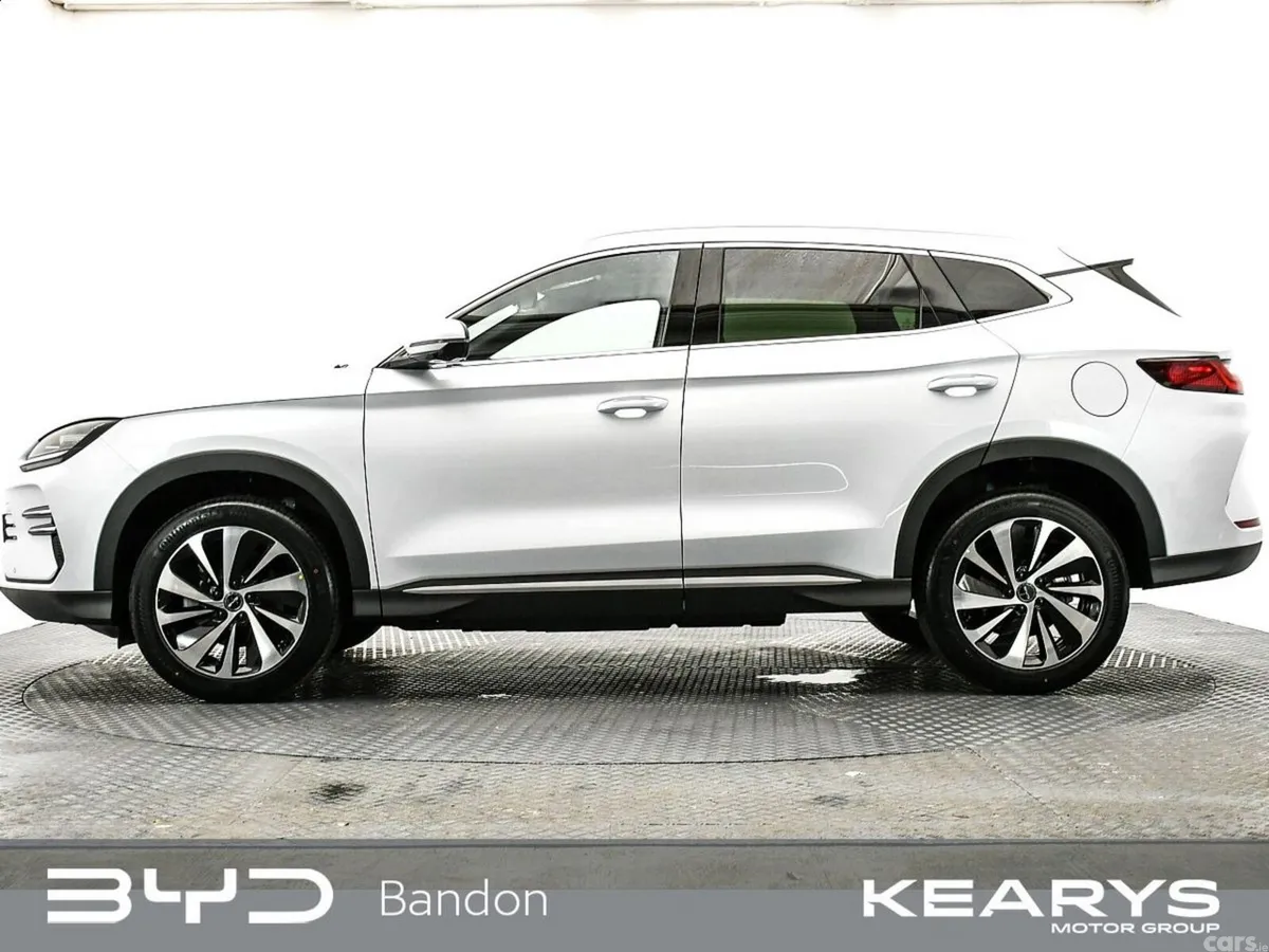 BYD SEAL U SUV, Petrol Plug-in Hybrid, 2026, White