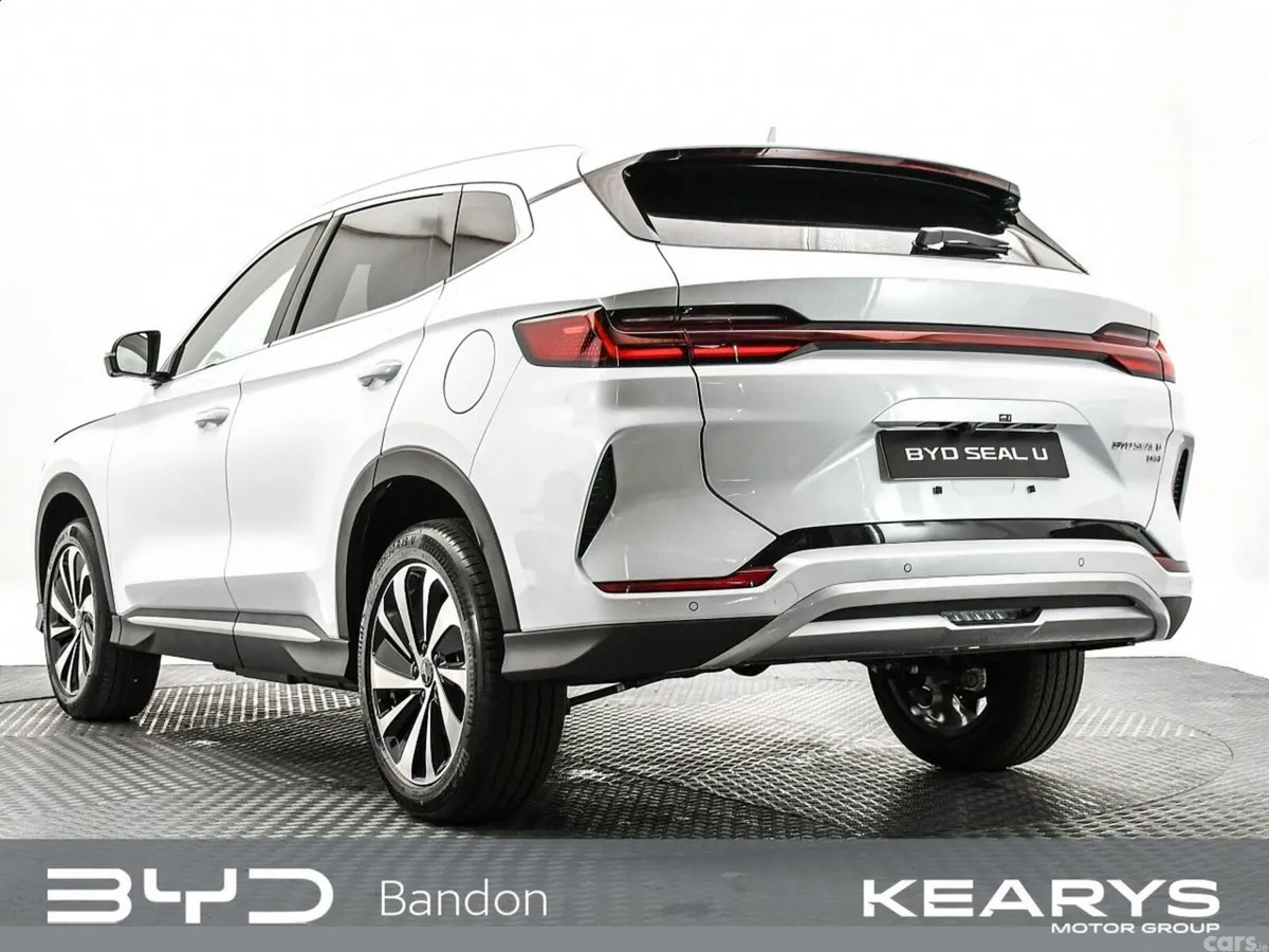BYD SEAL U SUV, Petrol Plug-in Hybrid, 2026, White