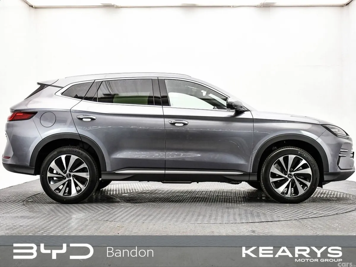 BYD SEAL U SUV, Petrol Plug-in Hybrid, 2026, Grey