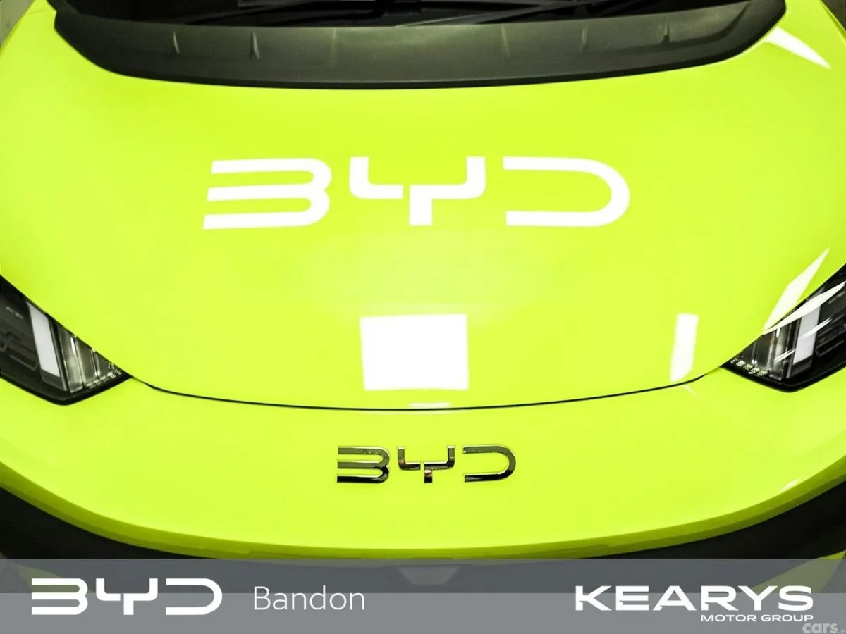 BYD DOLPHIN SURF Hatchback, Electric, 2026, Green