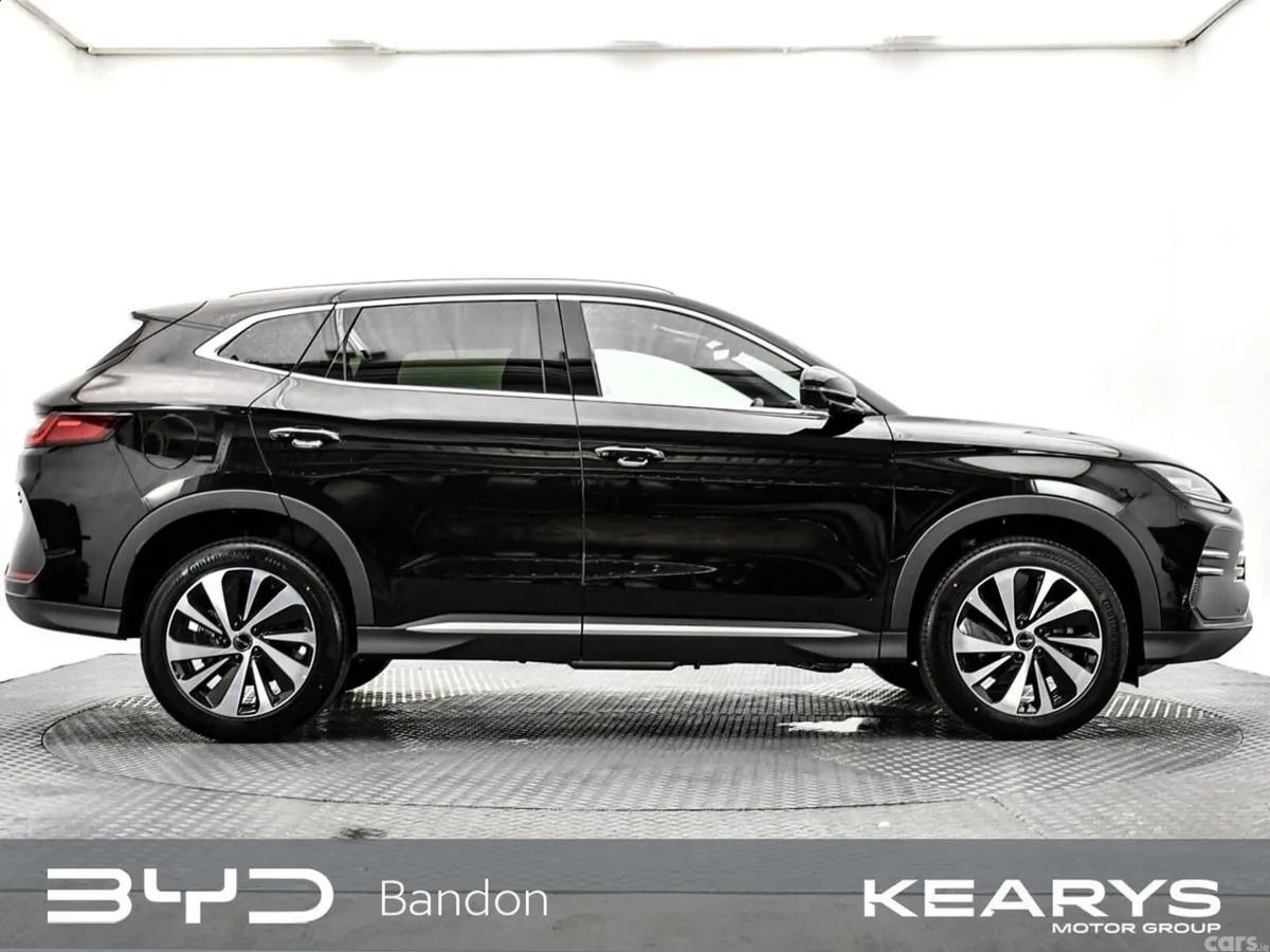 BYD SEAL U SUV, Petrol Hybrid, 2025, Black