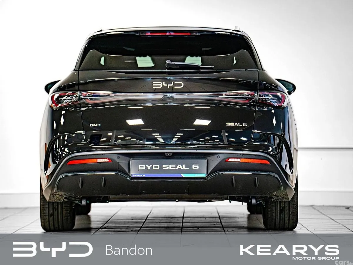 BYD SEAL Estate, Petrol Plug-in Hybrid, 2026, Black