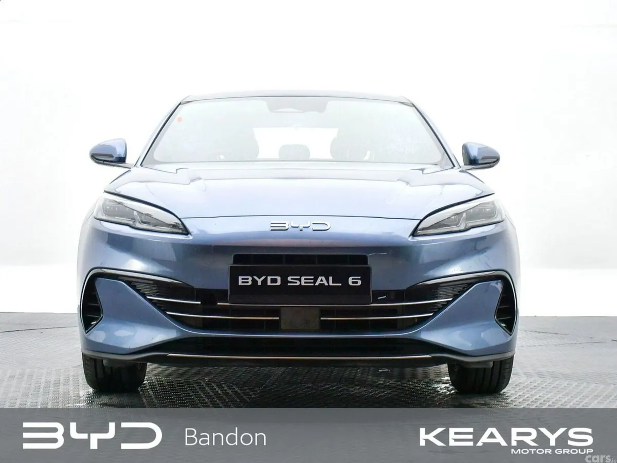 BYD SEAL Saloon, Petrol Plug-in Hybrid, 2026, Grey
