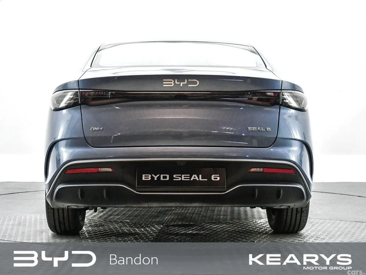 BYD SEAL Saloon, Petrol Plug-in Hybrid, 2026, Grey