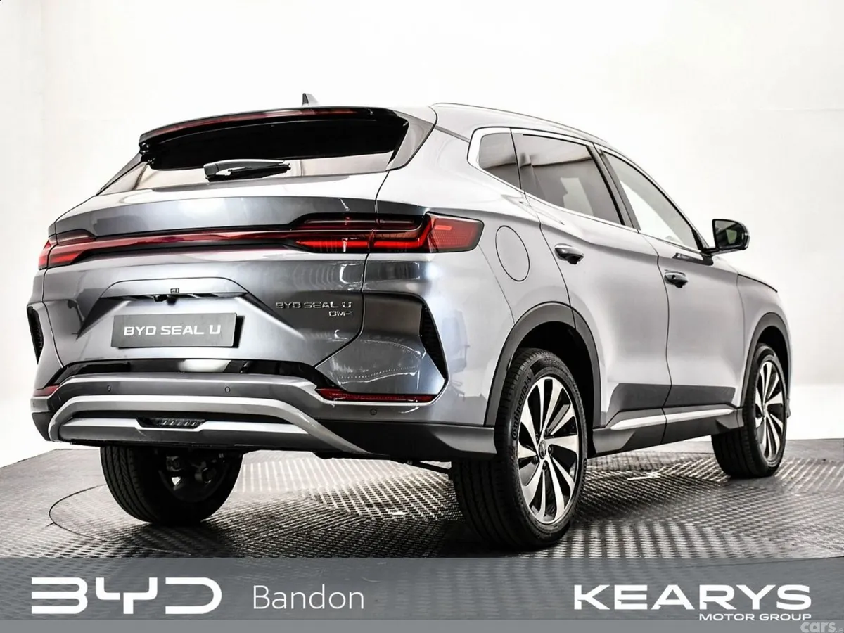BYD SEAL U SUV, Petrol Plug-in Hybrid, 2027, Grey