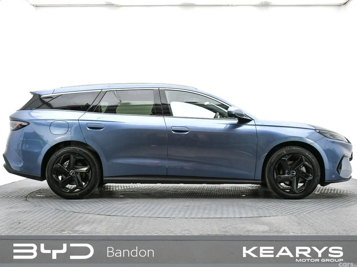 BYD Seal 6 Estate, Petrol Plug-in Hybrid, 2027, Blue