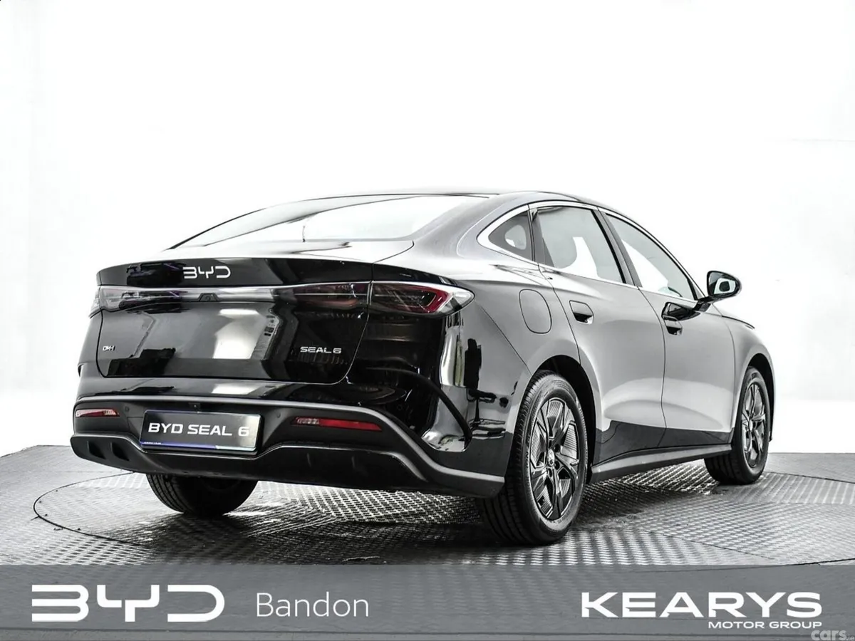 BYD Seal 6 SUV, Petrol Plug-in Hybrid, 2027, Black