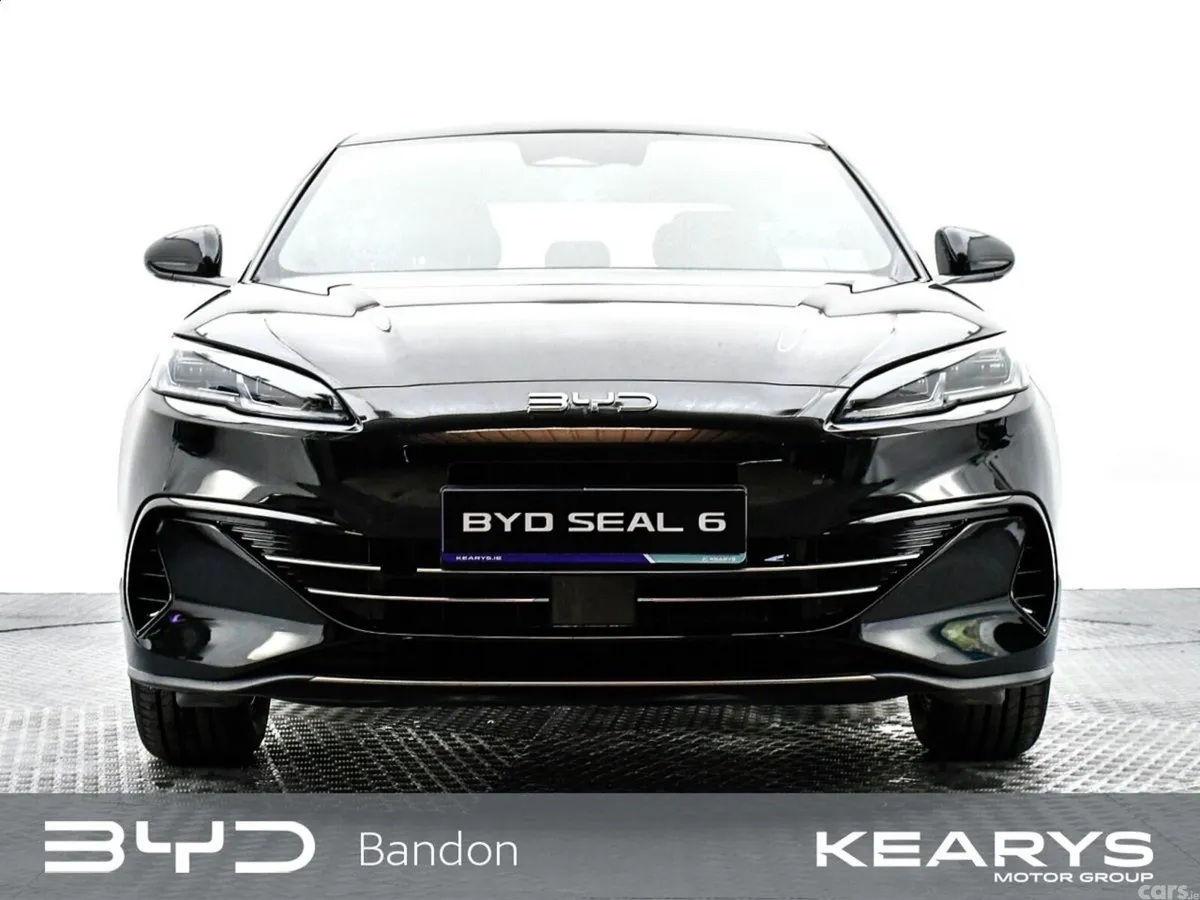 BYD Seal 6 SUV, Petrol Plug-in Hybrid, 2027, Black