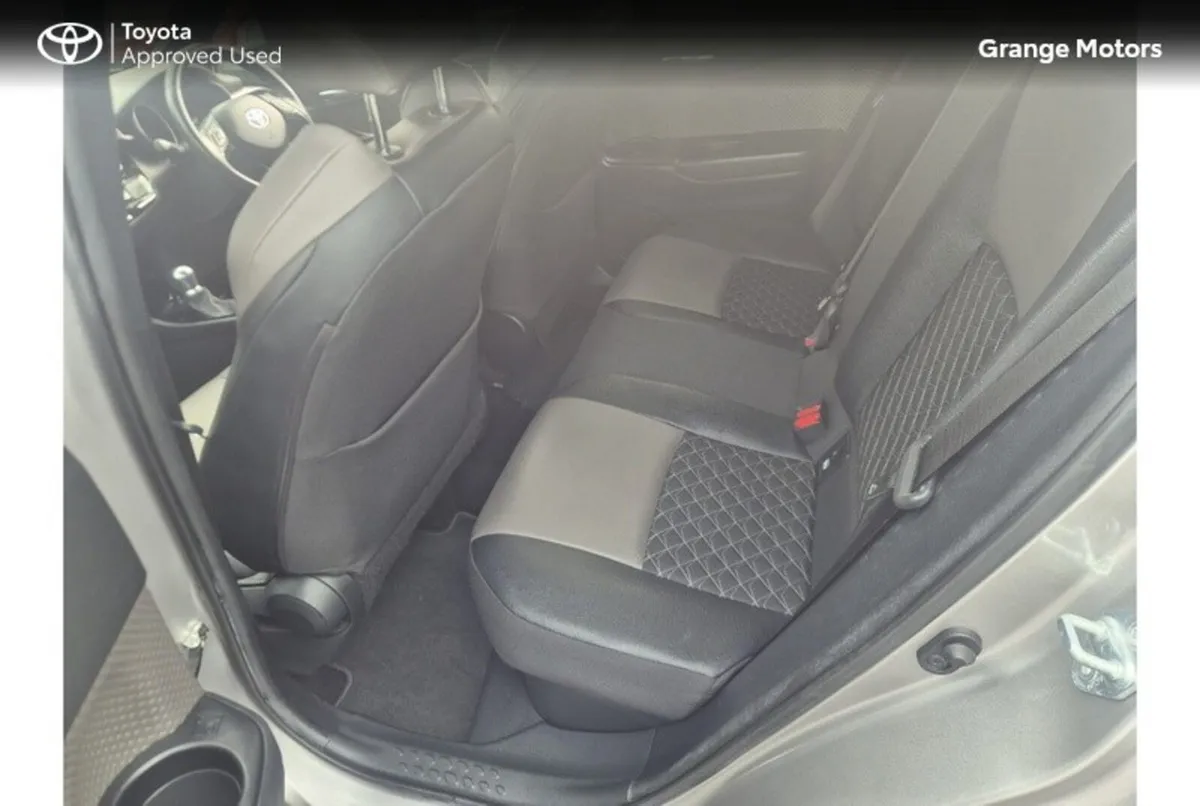Toyota C-HR SUV, Petrol Hybrid, 2020, Grey