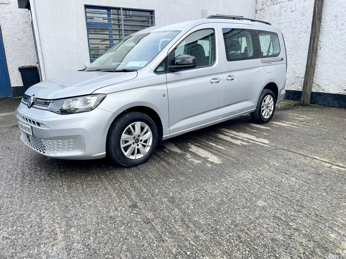 Volkswagen Caddy Maxi Life MPV, Diesel, 2023, Silver