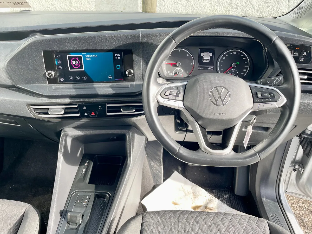 Volkswagen Caddy Maxi Life MPV, Diesel, 2023, Silver