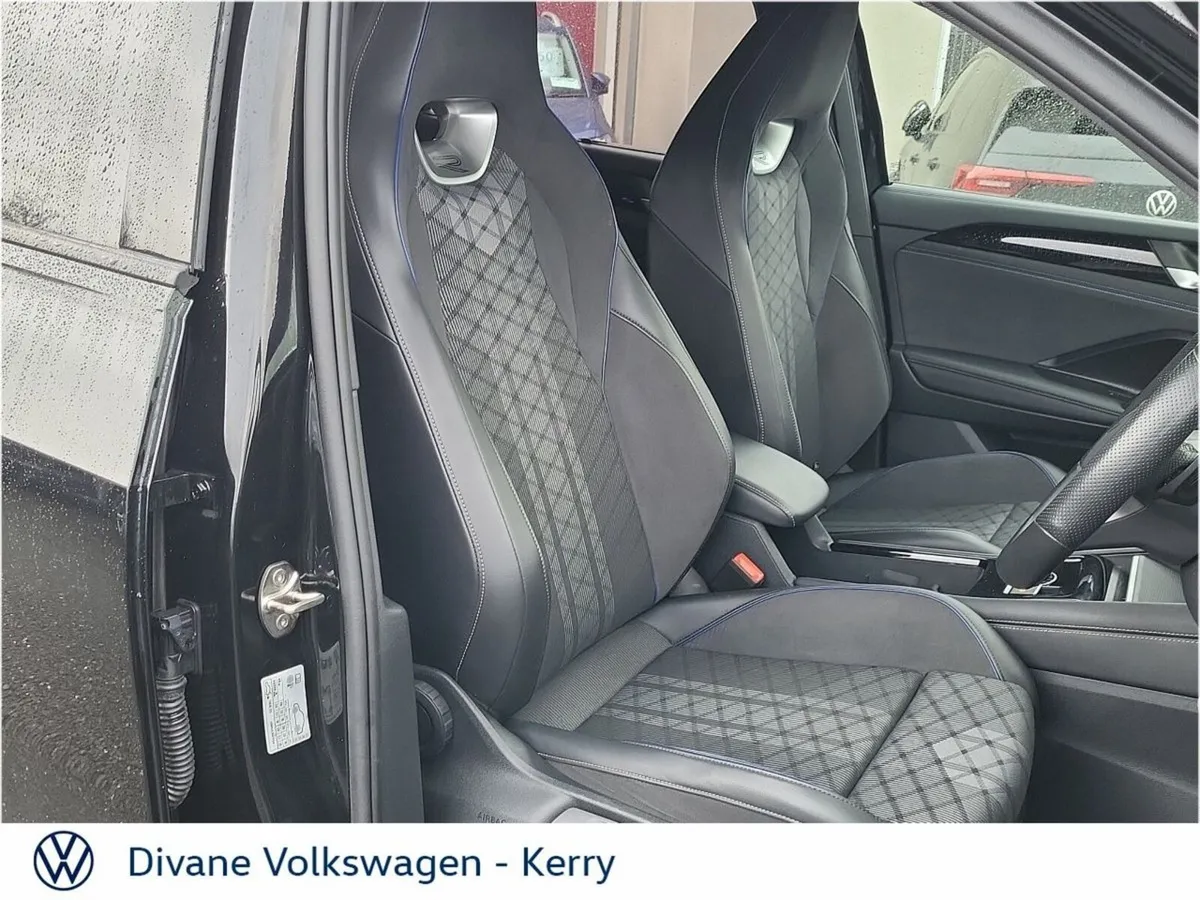 Volkswagen Tayron SUV, Diesel, 2025, Black