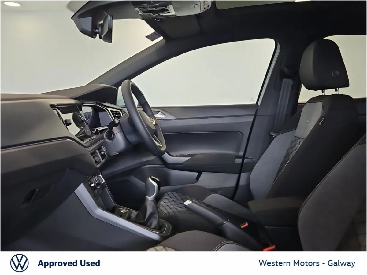 Volkswagen Taigo Hatchback, Petrol, 2026, White