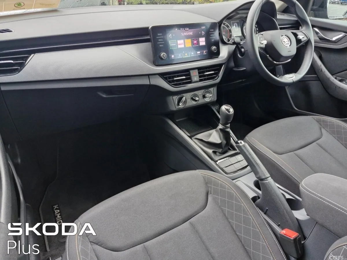 Skoda Kamiq Hatchback, Petrol, 2024, Black