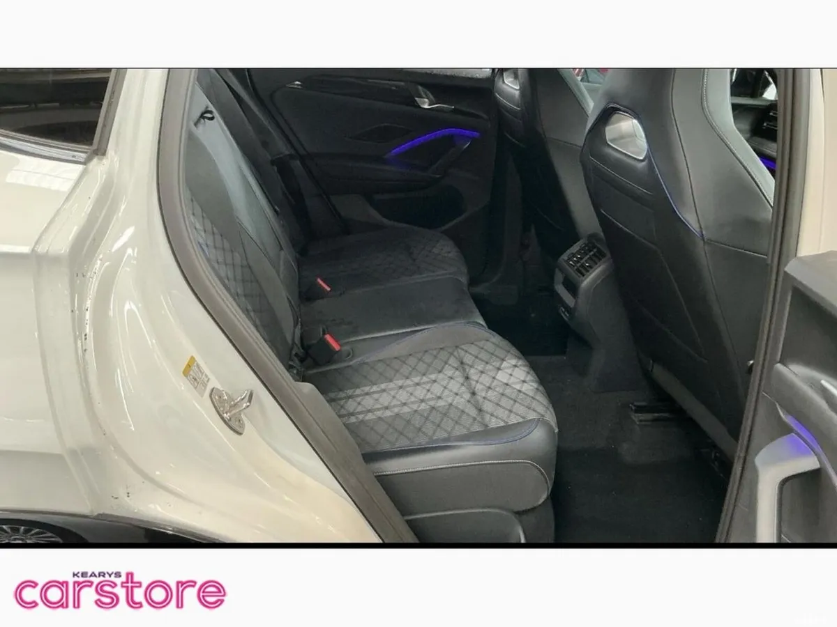Volkswagen Tiguan SUV, Petrol Hybrid, 2025, White