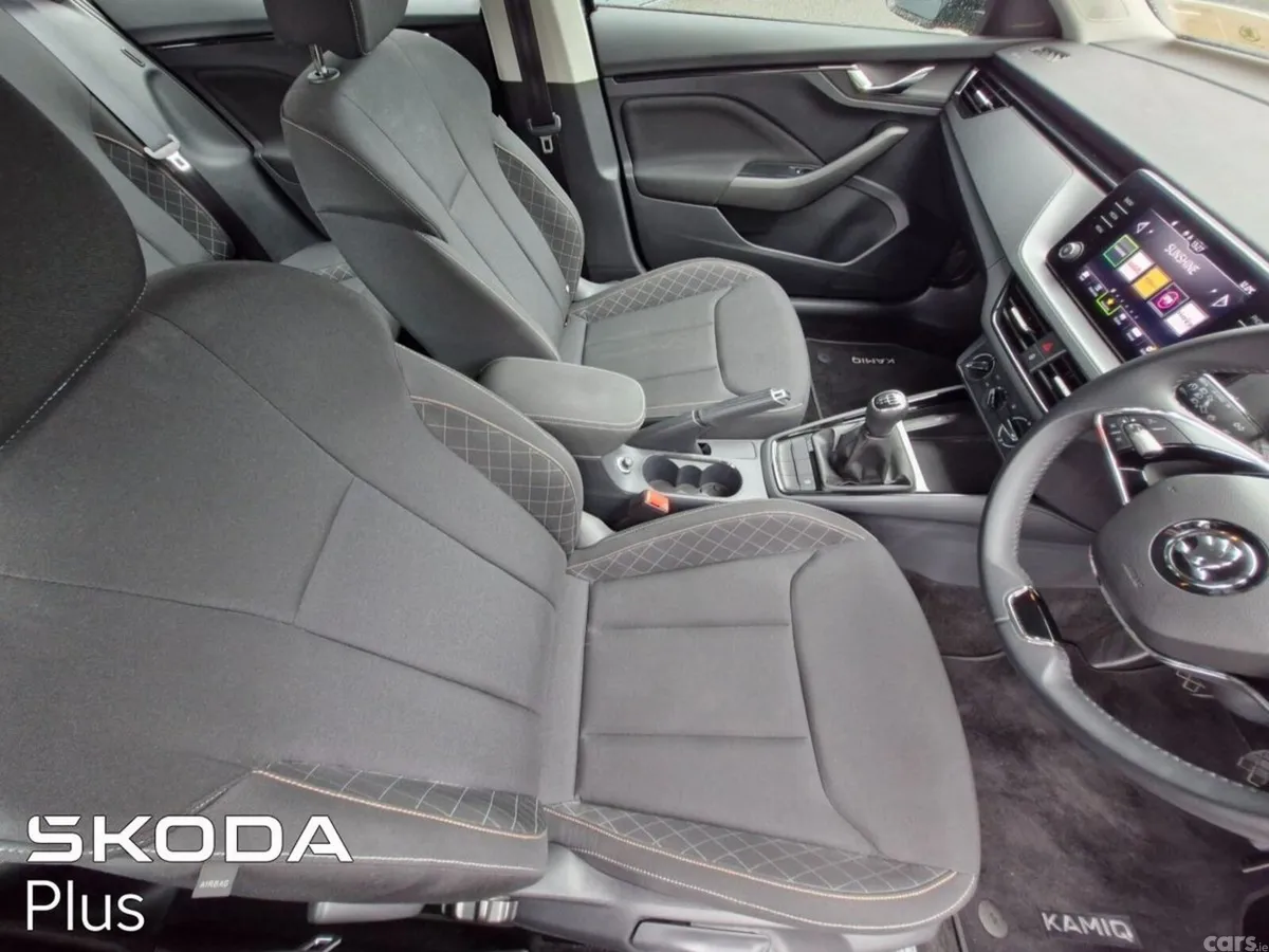 Skoda Kamiq Hatchback, Petrol, 2024, Black