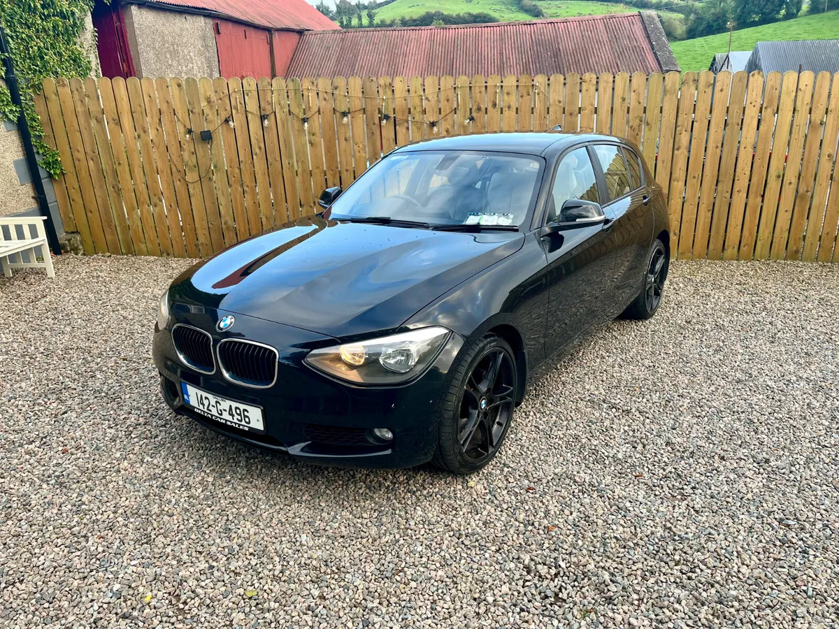 BMW 1-Series Hatchback, Diesel, 2014, Black