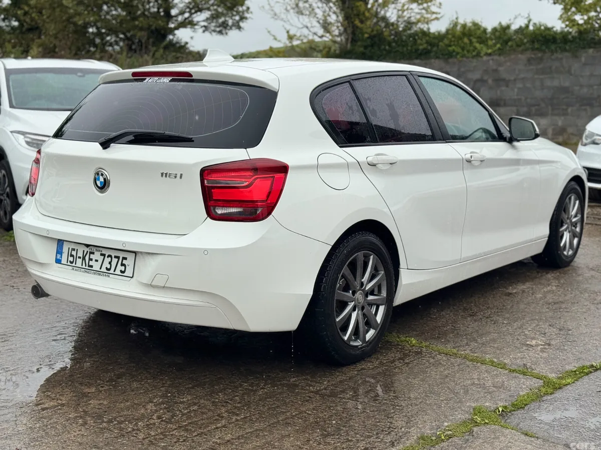 BMW 1-Series Hatchback, Petrol, 2015, White
