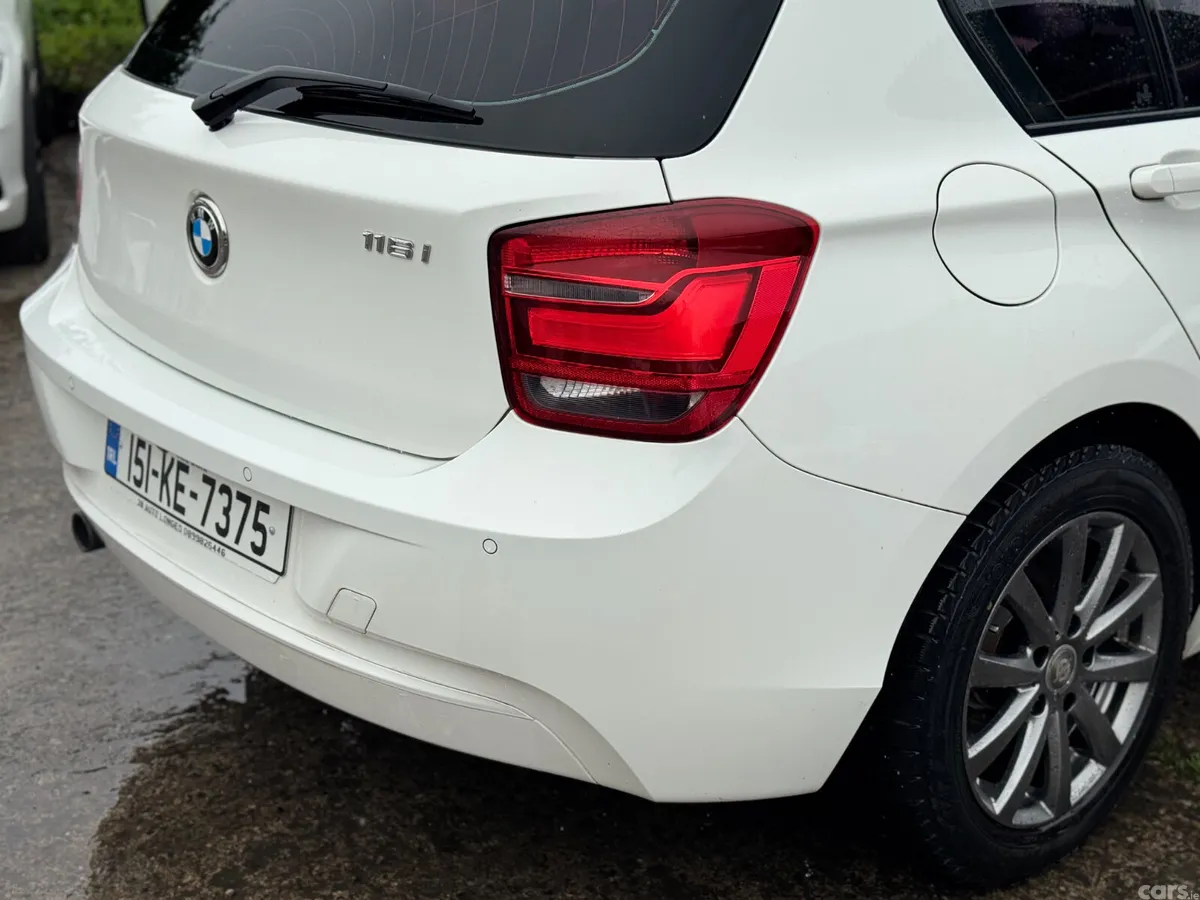 BMW 1-Series Hatchback, Petrol, 2015, White