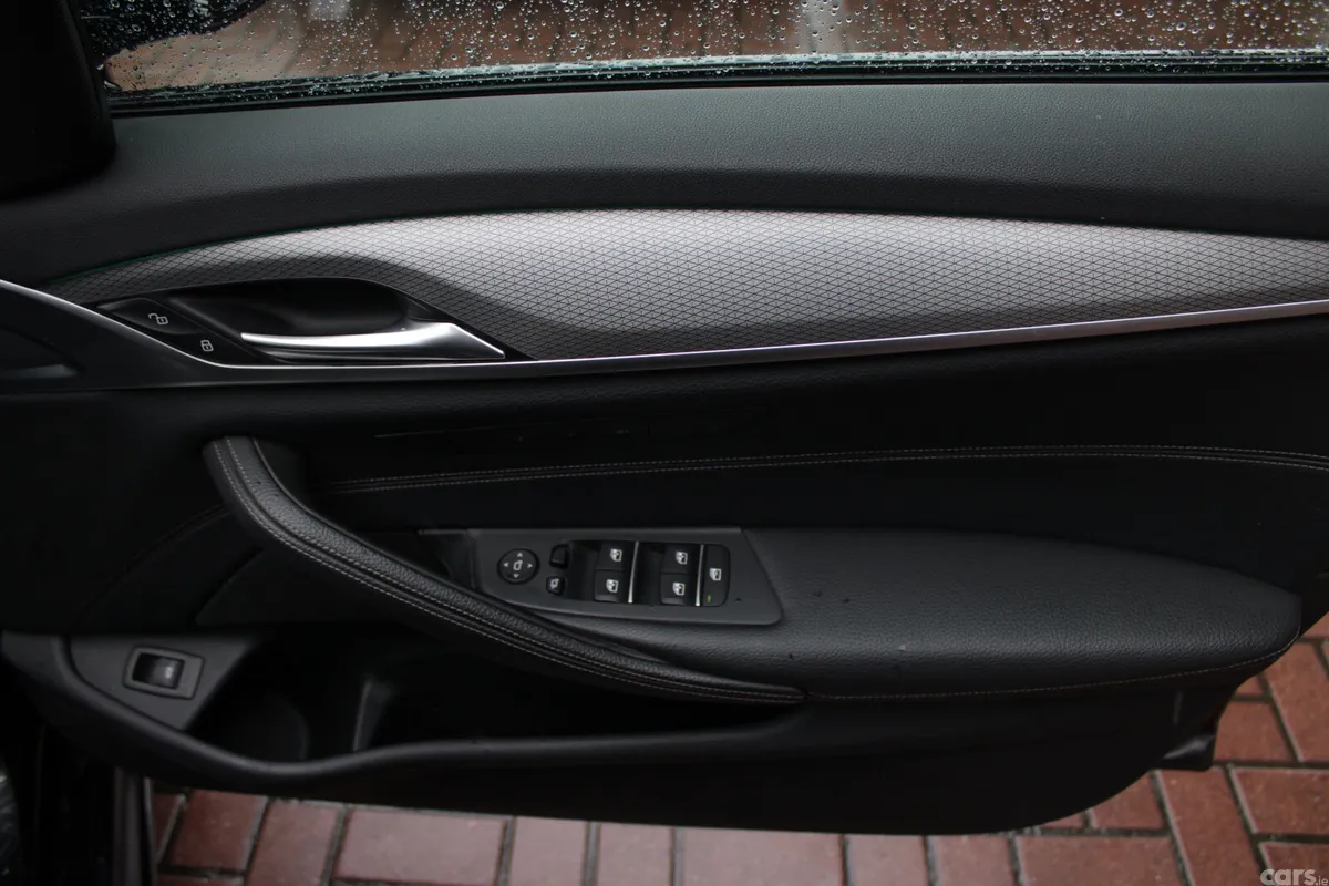 BMW 5-Series Estate, Diesel, 2019, Black