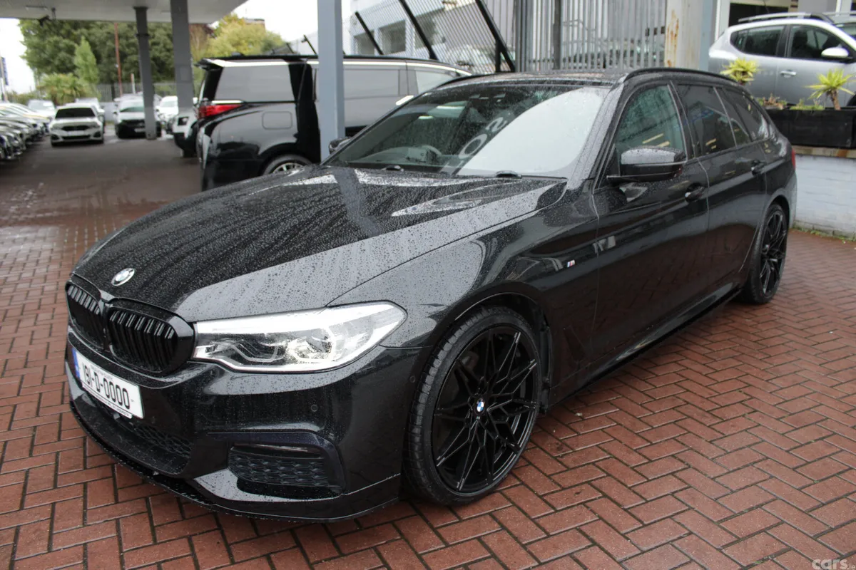 BMW 5-Series Estate, Diesel, 2019, Black