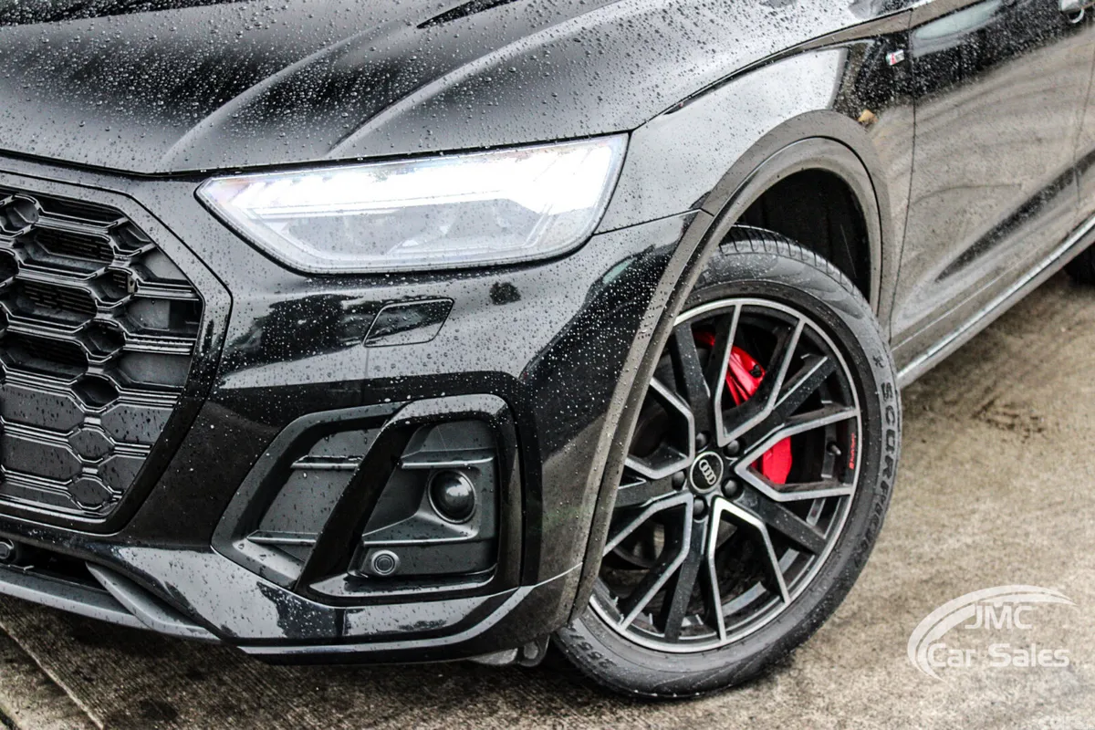 Audi Q5 SUV, Petrol Hybrid, 2023, Black