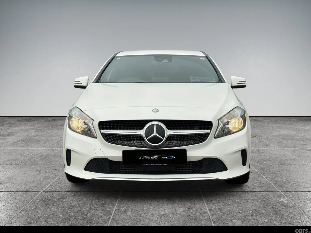 Mercedes-Benz A-Class Hatchback, Petrol, 2016, White