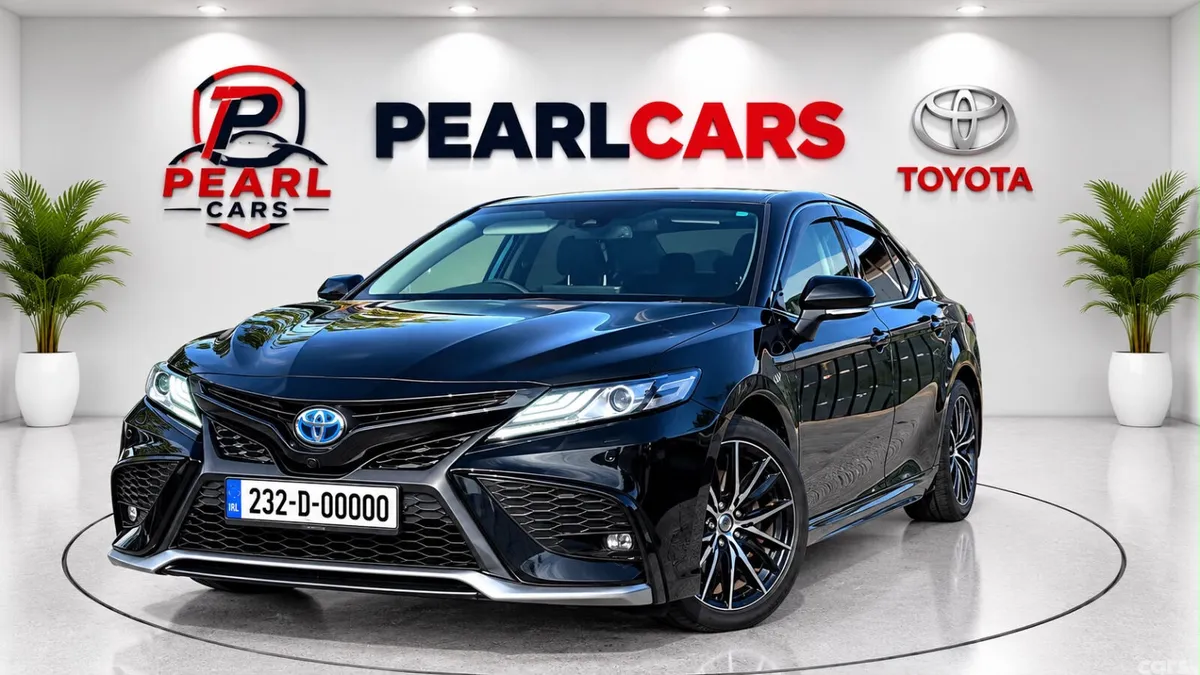 Toyota Camry Saloon, Petrol Hybrid, 2023, Black