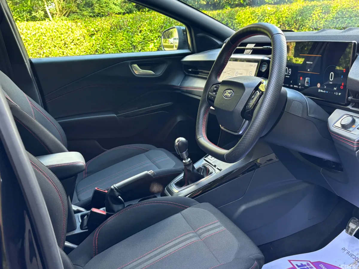 Ford Puma MPV, Petrol, 2026, Black