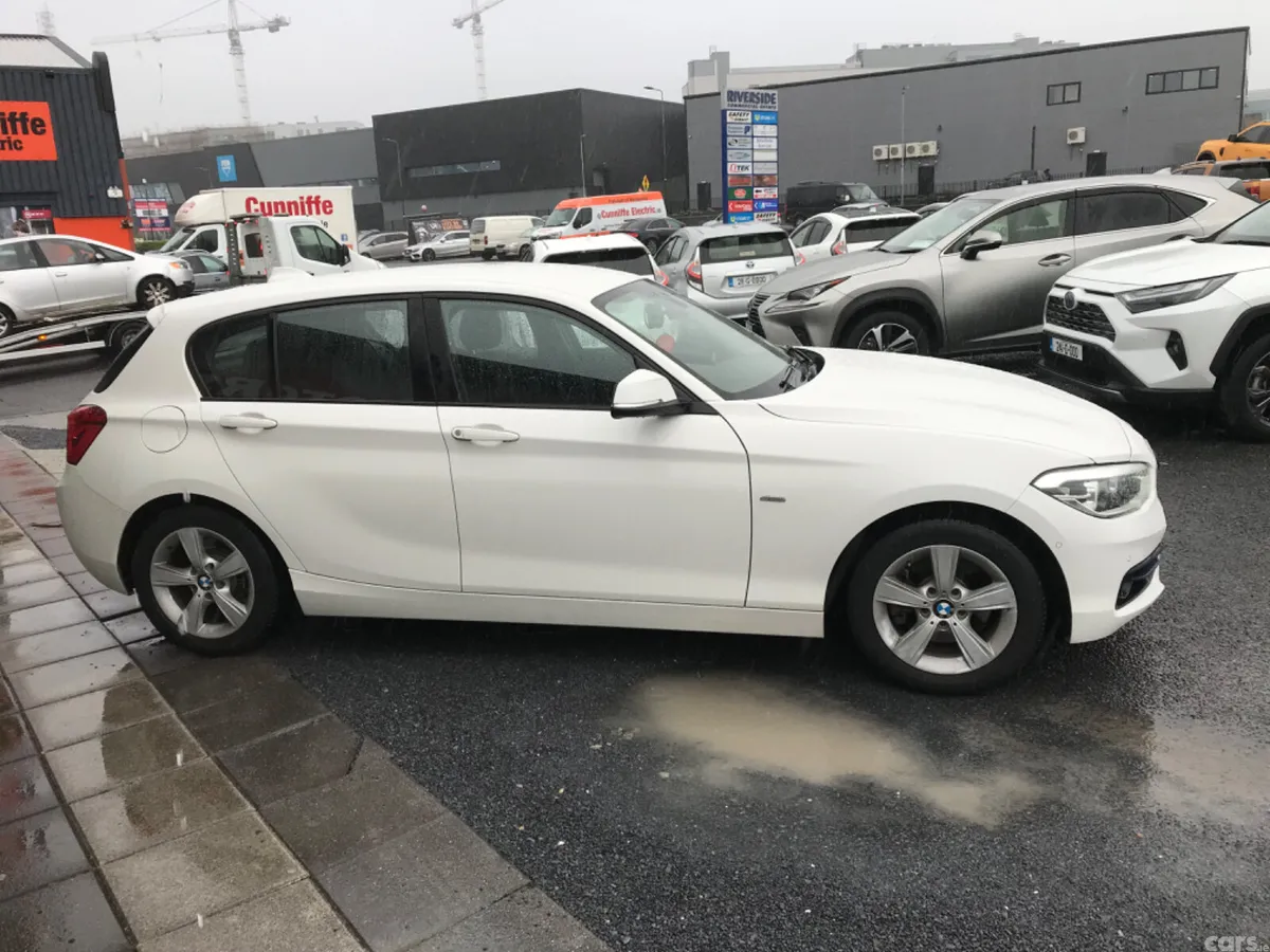 BMW 1-Series Hatchback, Petrol, 2018, White