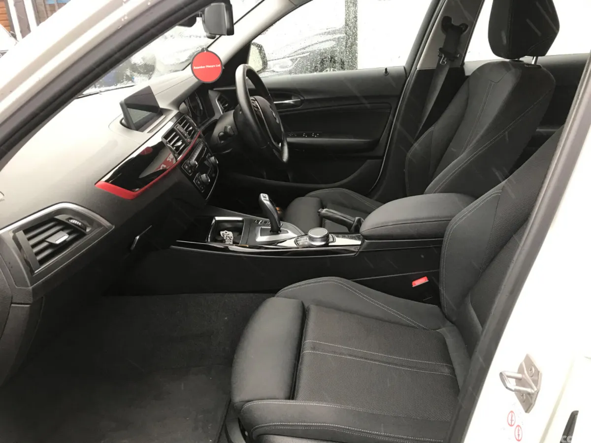 BMW 1-Series Hatchback, Petrol, 2018, White