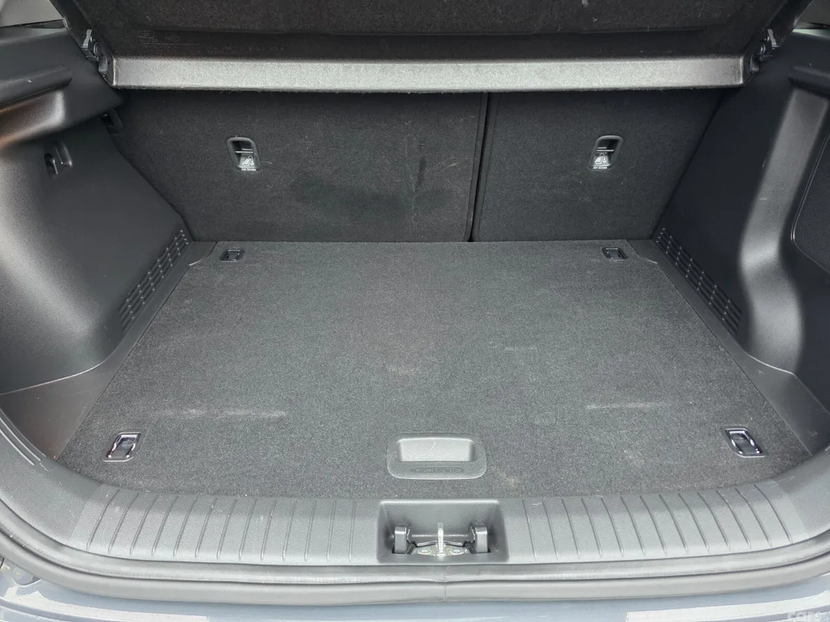 Hyundai KONA SUV, Electric, 2023, Grey