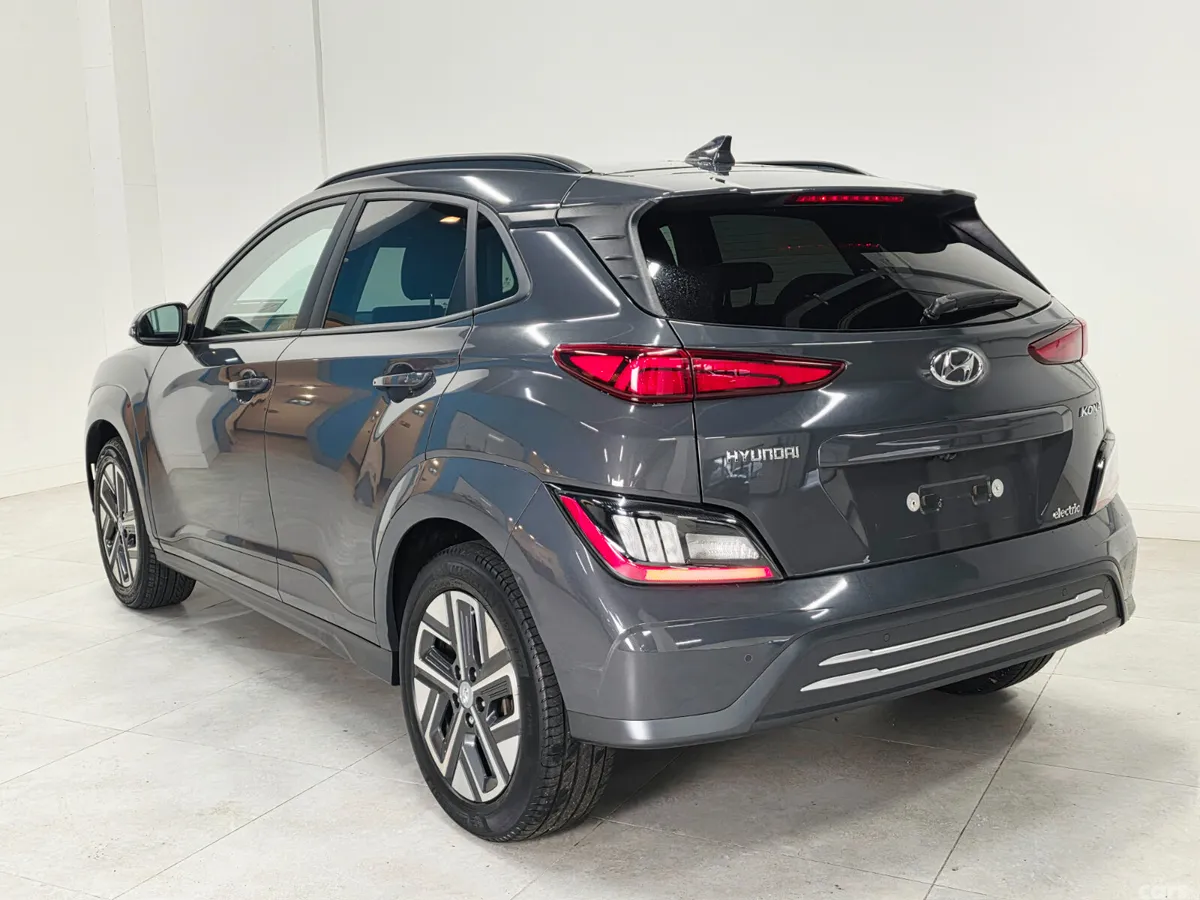 Hyundai KONA SUV, Electric, 2023, Grey