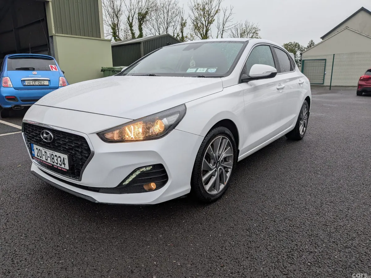 Hyundai i30 Hatchback, Petrol, 2020, White